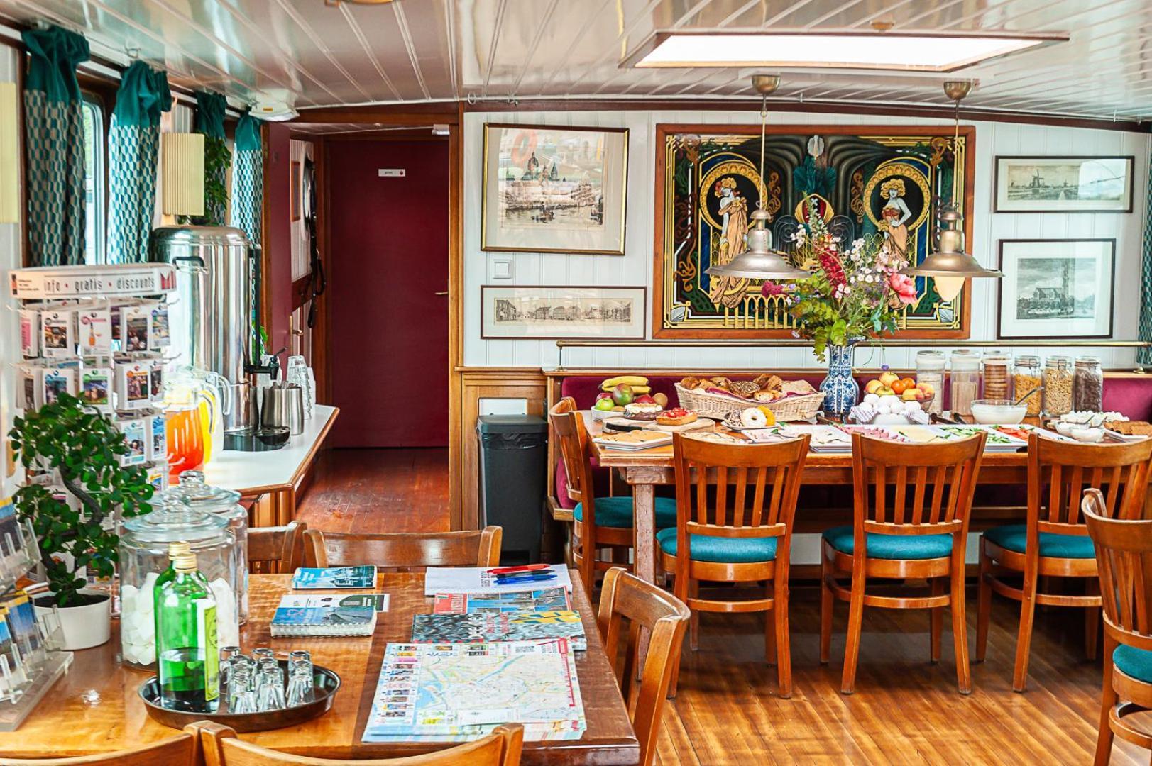 Amsterdam Hotelboat Экстерьер фото