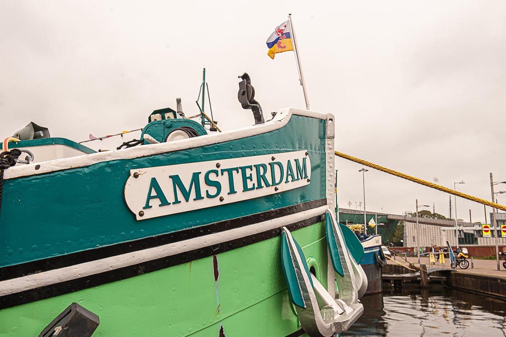 Amsterdam Hotelboat Экстерьер фото