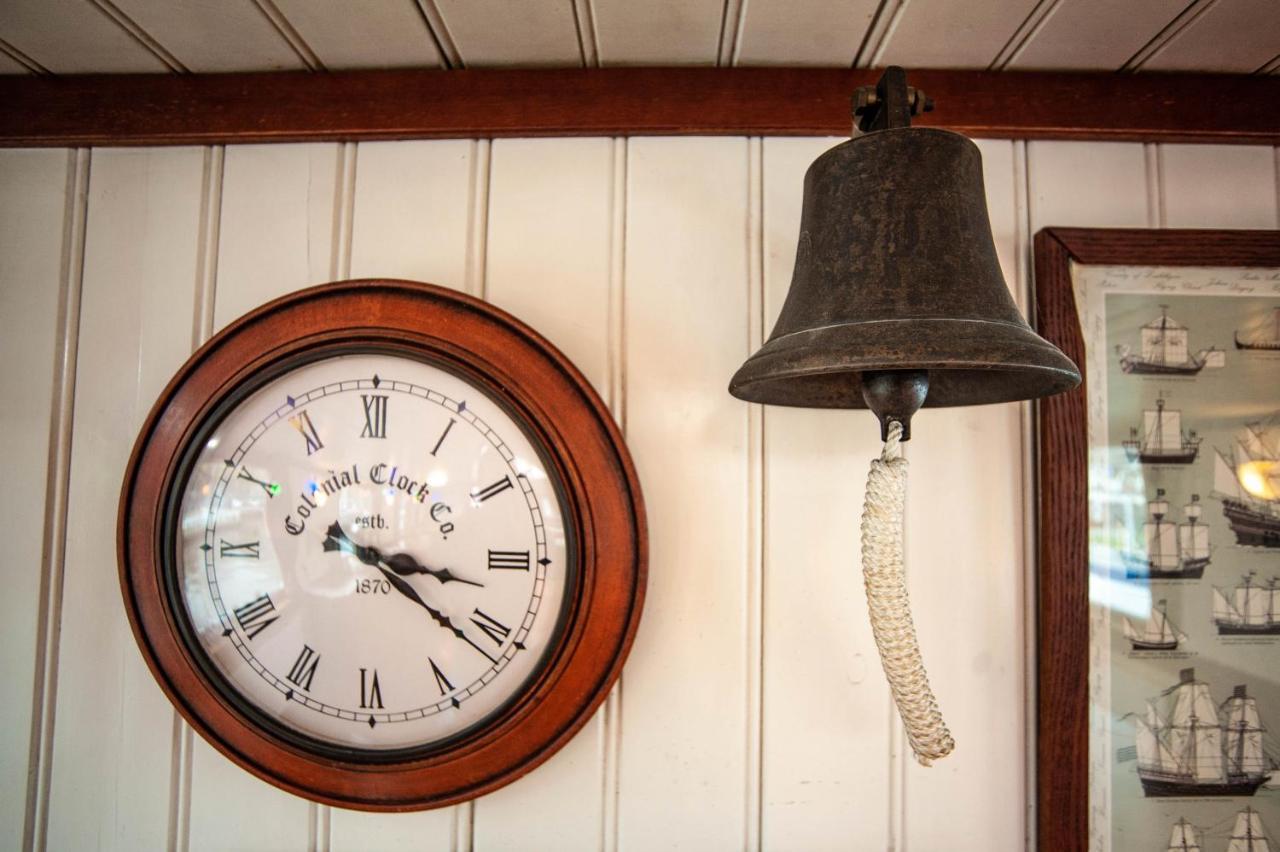 Amsterdam Hotelboat Экстерьер фото
