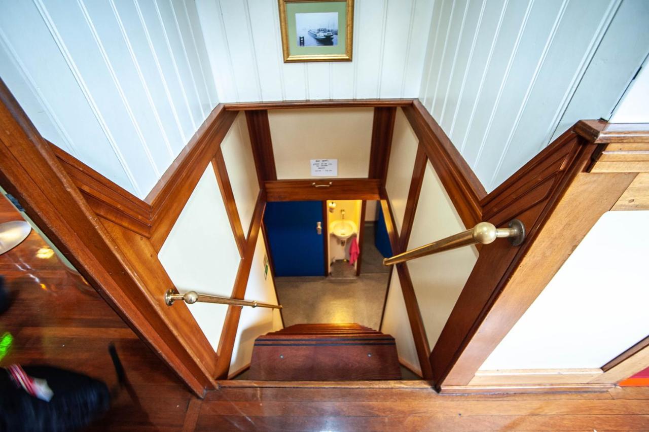 Amsterdam Hotelboat Экстерьер фото